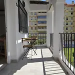 Apartamento con piscina a 5 minutos de la playa